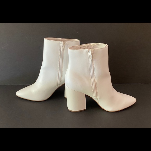 Madden Girl Meeko Block Heel Booties 7.5 M NEW - Picture 3 of 7